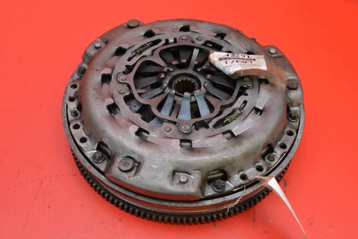 Embrayage Volant d’inertie DWUMASA 124029310 SAAB 9-3 2 II 2.2 TiD 125 KM 02-07
