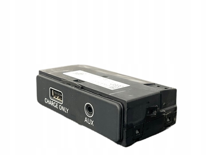 PORT WEJSCIE AUX USB AUDI A4 B9 A5 Q5 8W0035726