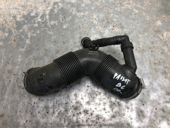 tubo Tubo manicotto aspirazione aria VW PASSAT B6 3C0129654M