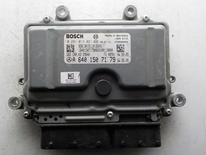 MERCEDES computer control unit 0281013021 A6401507179