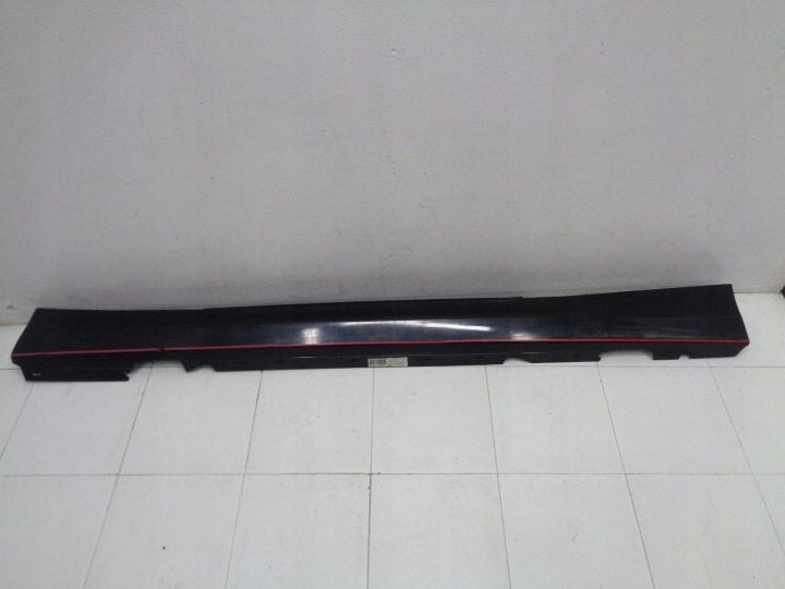 BMW 1 E88 moulding cap of the threshold threshold left