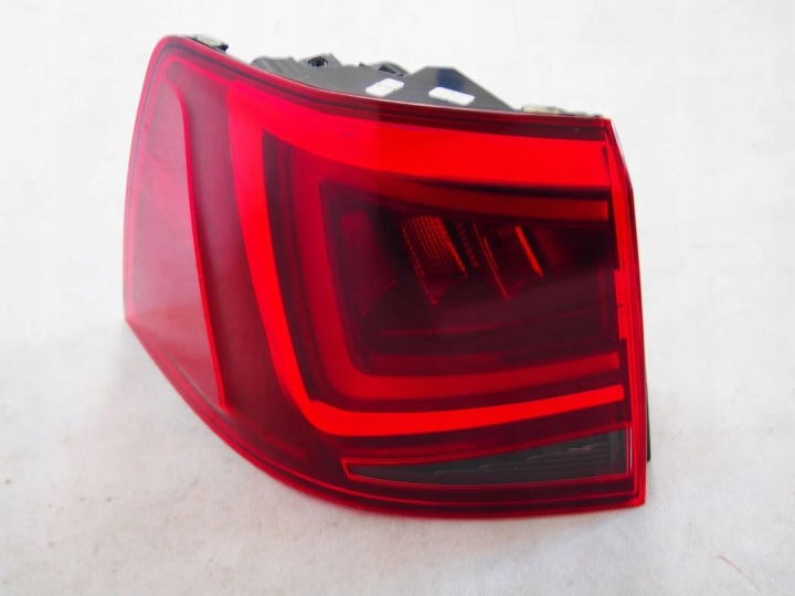 Seat ALhambra 15-20r FL Licht links heck hinten 7N5945207