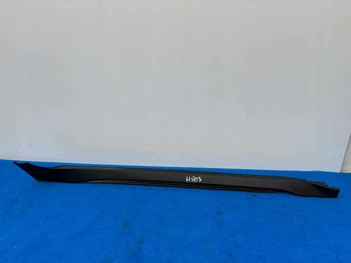 AUDI 4P 4P0 pravá lišta prahová práh krytka 4P0853856 H503