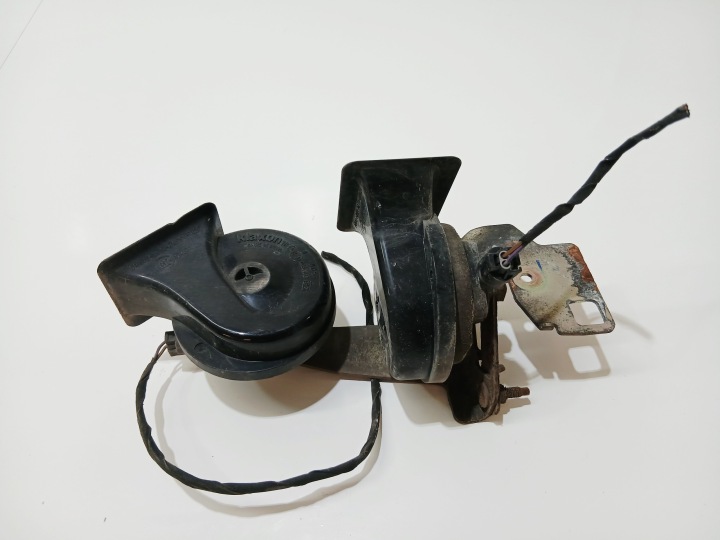 BMW 5 KLAKSONY KOMPLET E60 E61 6935709