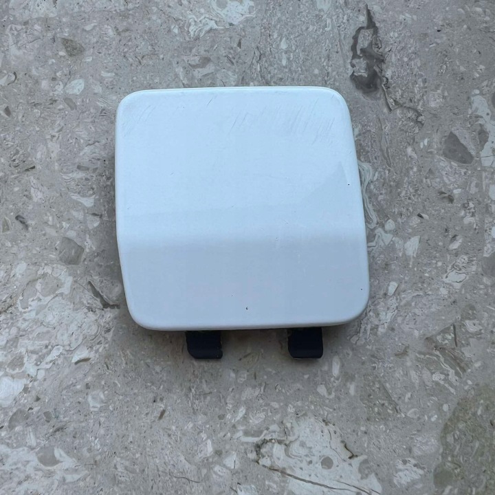 PEUGEOT 508 und LIFT 14-18 Sedan Verschlußstopfen Stoßstange heck 9807848277