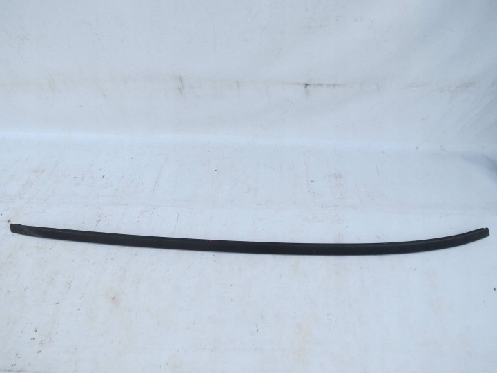 krovni nosač krovni lijevi VOLVO V60 2.0 D 120KM 31378462