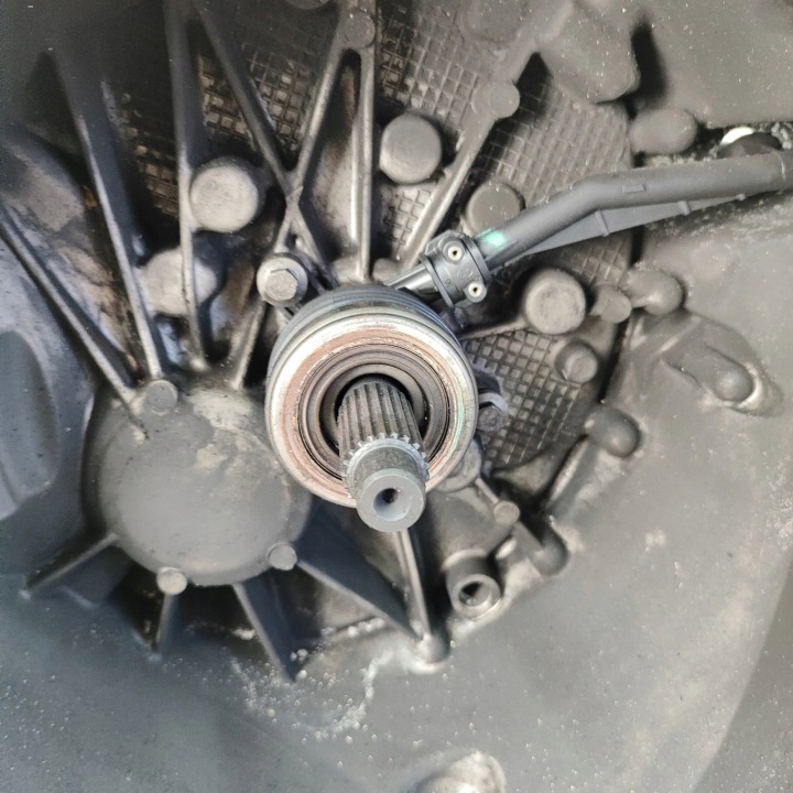 DACIA DUSTER Gearbox 2018 6