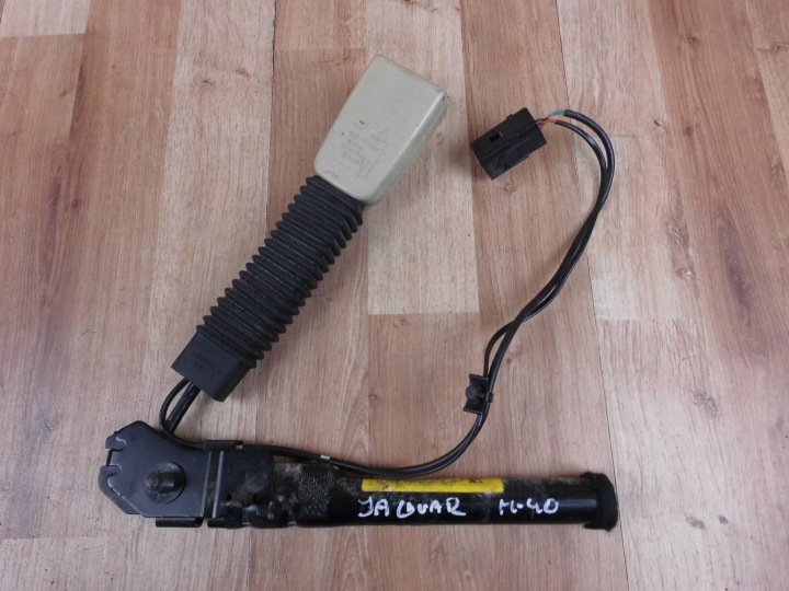 Jaguar XF XF250 klamra Tendeur Ceinture de sécurité avant Droite Avant Avant