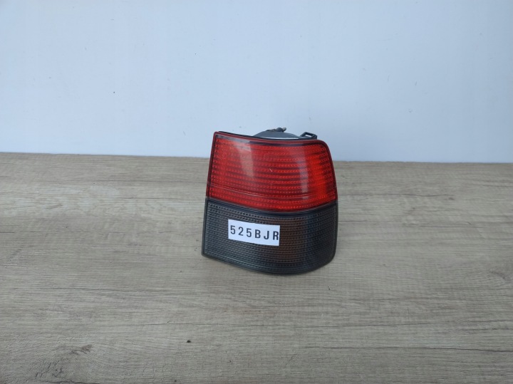 SEAT TOLEDO 1 and right light rear part W fender CIEMNA 1L0945096B 525BJR