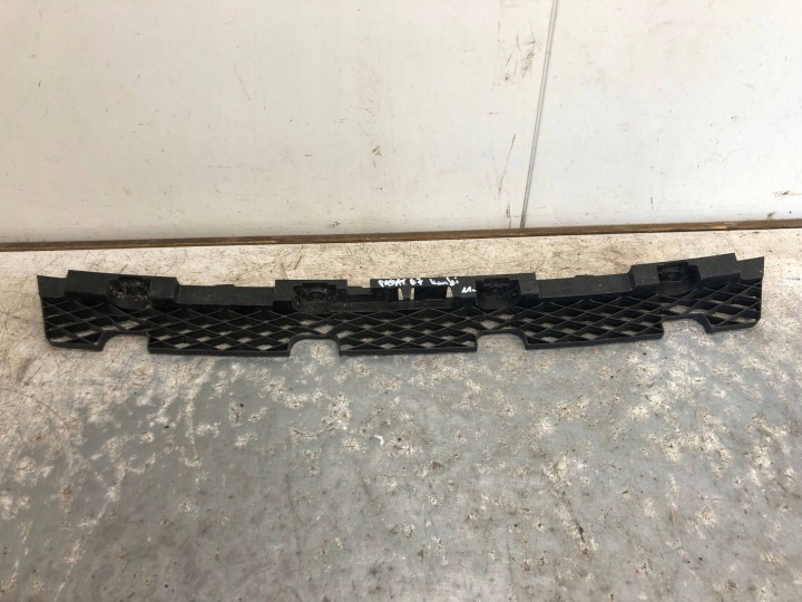 Suppporto montaggio paraurti posteriore VW PASSAT B7 KOMBI 3AF807863