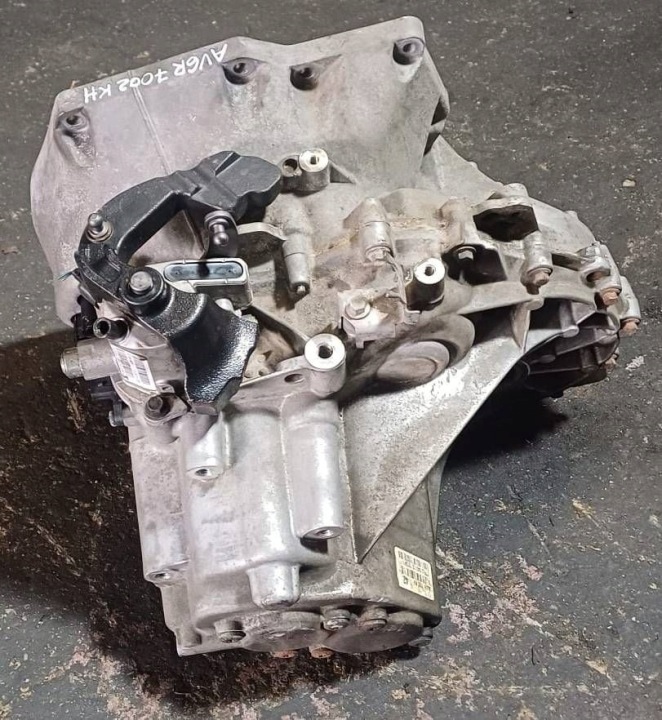 Manualna Getriebe 6 getriebe Ford FOCUS III C-MAX II AV6R7002KH #