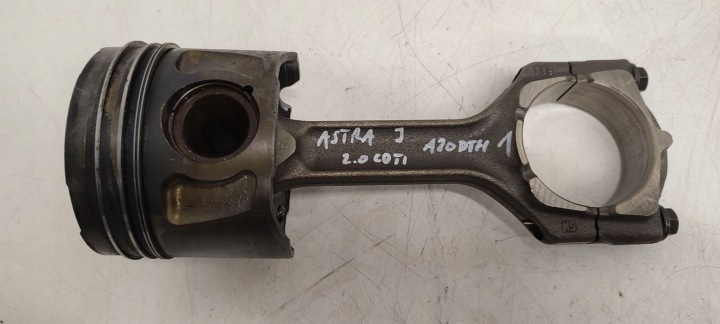 piston connecting rod A20DTH Opel Astra J kombi 2,0 CDTI