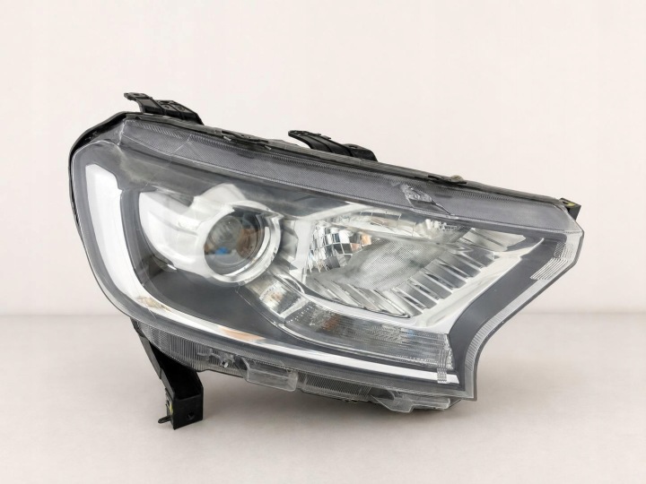 FORD RANGER V 5 LIFT T6 P375 15-19 light right normal fog light EUROPA