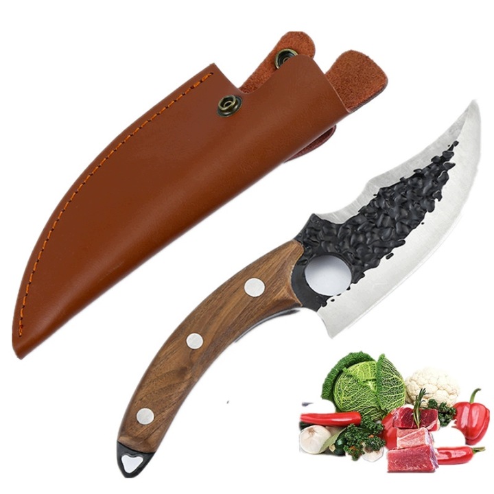 Nůž v hnědé pochvě, délka čepele 15,5 cm