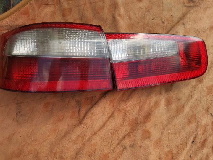 Licht links hinten links heck RENAULT LAGUNA II LAGUNA 2 8200002475 8200002473