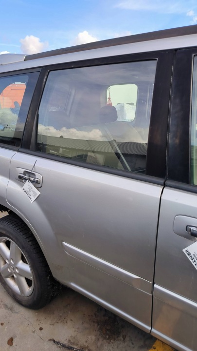 Portière Droit Arrière KY0 NISSAN X-TRAIL T30