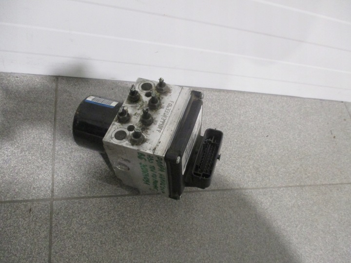 pumpa ABS VW Pasat B6 3C0614109A