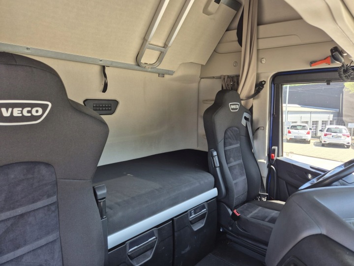 IVECO S-WAY NP 460 KABINA 2020R 10