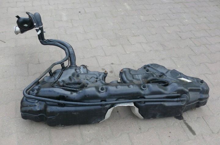 fuel tank tank MERCEDES CLK II 2 W209 3.0 CDI AMG LIFT 05-09