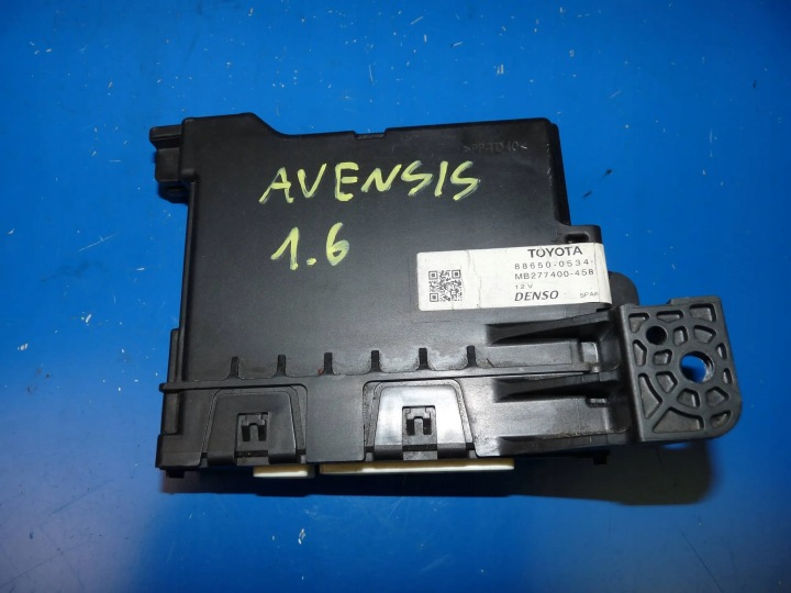 Toyota Avensis T27 LIFT T29 module control unit of the air conditioning
