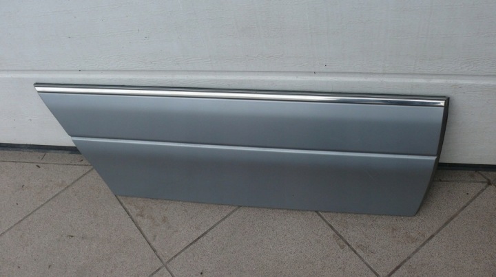 moulding lower DOL door right rear part MERCEDES S-KLASA W140 LIFT 94-98 744H