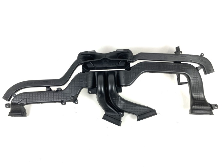 Chevrolet Corvette C8 crijeva zračne kanal armature armature 2026