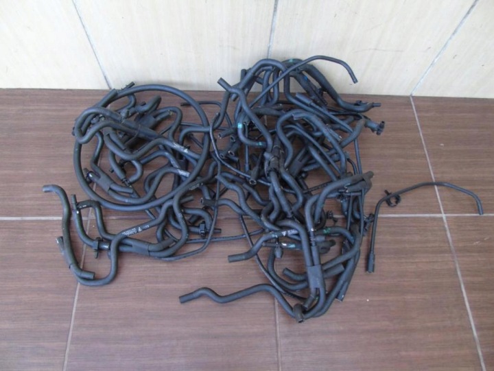 tubo flessibile Tubazione PORSCHE 3G132101100