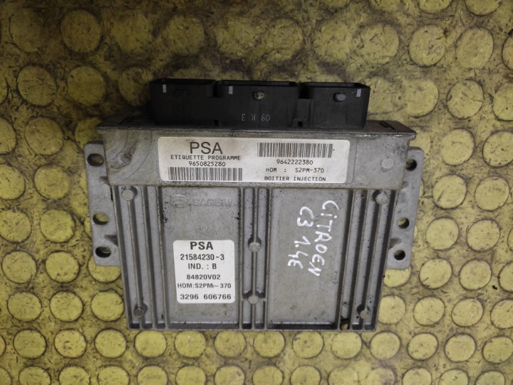 CITROEN C3 bedienteil des motors 9642222380