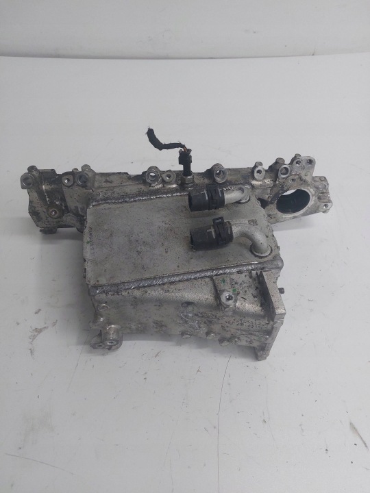 SEAT LEON III GOLF VII OCTAVIA III intake manifold 1.6 2.0 TDI 04L129766AJ