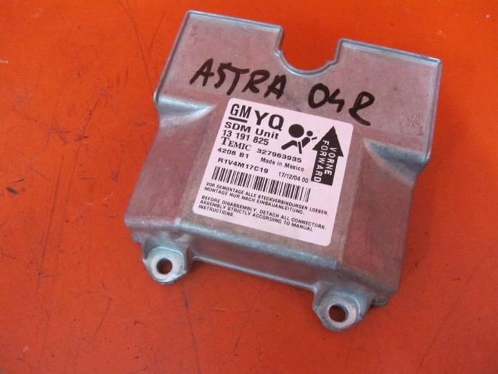 OPEL ASTRA H 3 III 04- modul SENSOR bedienteil airbag 13191825