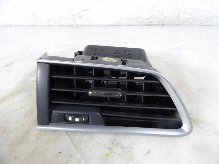 rešetka rešetka ventilacije Peugeot OE 9686457377
