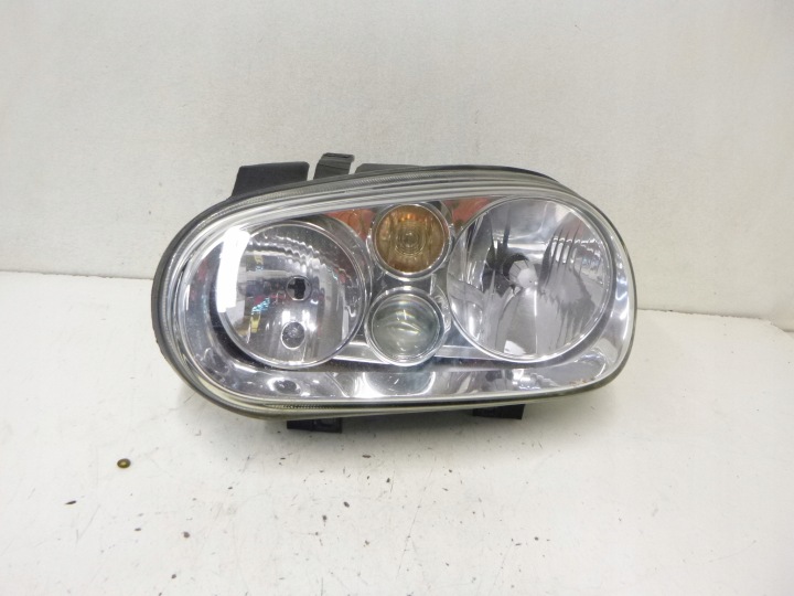 Licht vorne VW Volkswagen Golf IV 97-06r. Linse Valeo