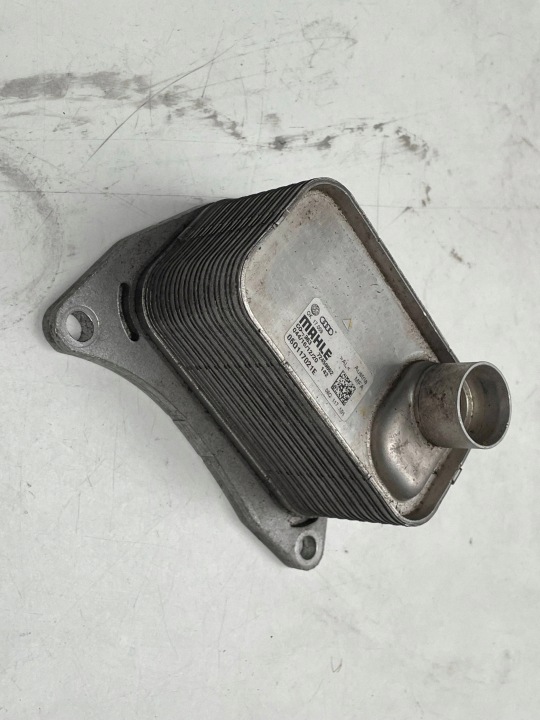 chladic oleje AUDI VW 2.0 TFSI 06Q117021E !J