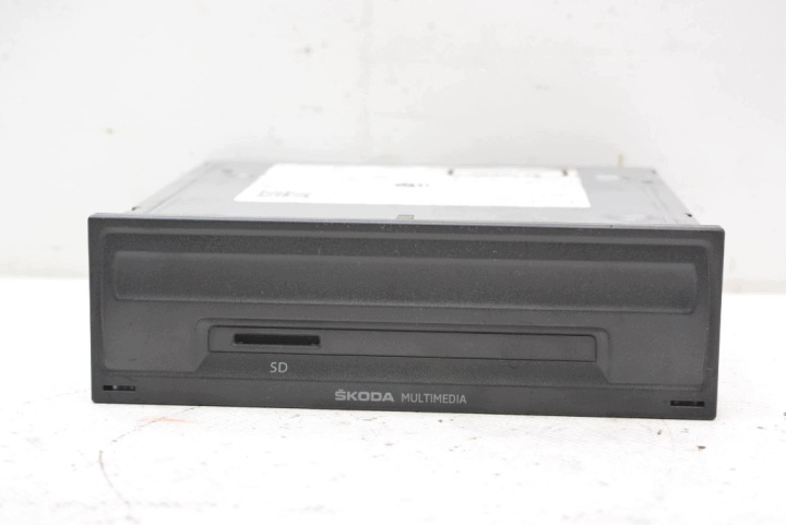 lecteur navigation SLOT SD SKODA OCTAVIA 3 III LIFT 09-13