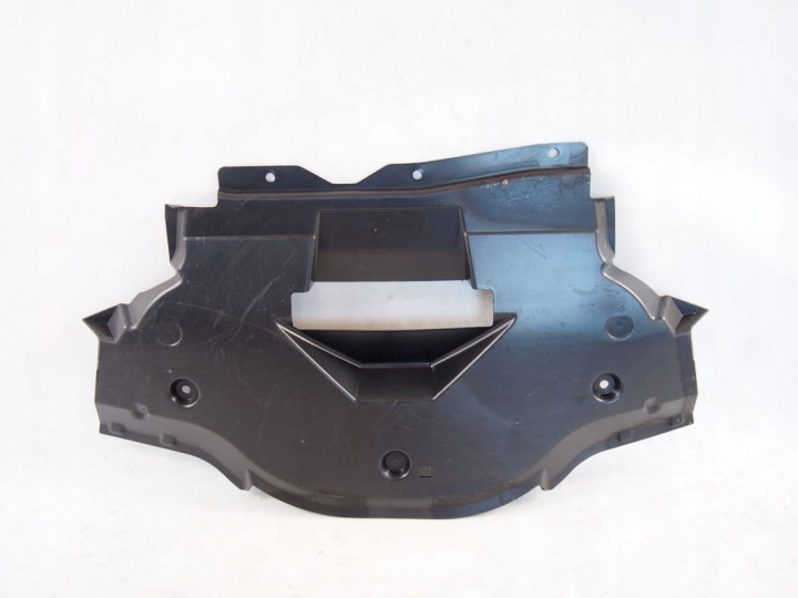 Nissan Pathfinder R51 05r cover of the engine cover 2005