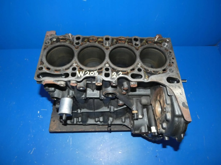 MERCEDES C KLASA W205 W213 W156 W117 2.2 CDI 651921 BLOK of the engine