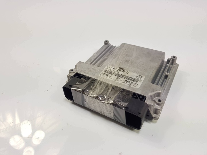 počítač motoru ECU A6461500091 MERCEDES W203