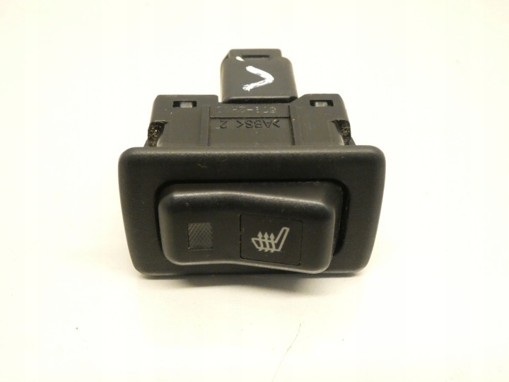 switch of the heating seat left driver´s MAZDA 5 and CR19 05-10 191481
