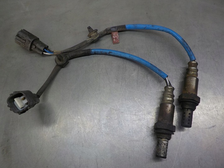 SUBARU LEGACY IV (BL, BP) 3.0 SONDA LAMBDA 22690-AA570