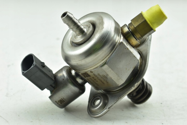 Pompe alimentation carburant VW PASSAT B7 AUDI A4 B8 1.8 2.0 TSI TFSI 06H127025K 0261520055