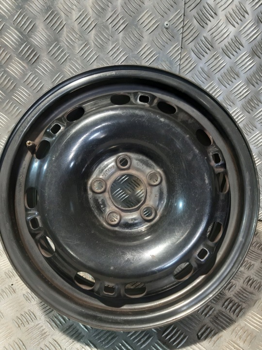 disque acier 1x VW R15 ET43 6J 5x100 6Q0601027G