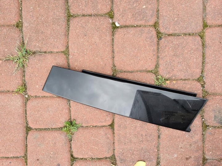 ozdobná lišta dvere slupka Okná Opel Insignia