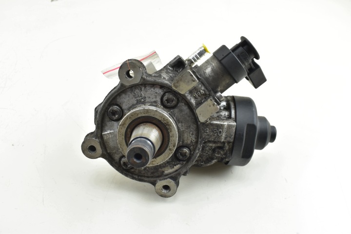 Pompe d’injection VW GOLF VII AUDI A3 8V SEAT LEON III 1.6 2.0 TDI 04L130755D