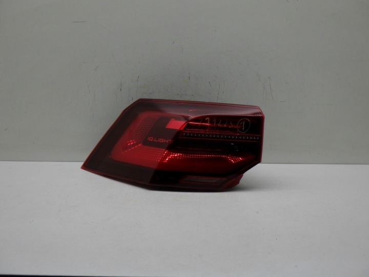 VW GOLF VIII 8 5H 5H0 IQ LED 20- Licht heck links