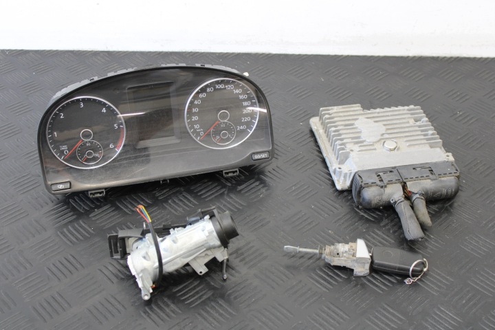 budíky počítač zapalování 1T0920875A VW TOURAN 1T3 1T0 LIFT