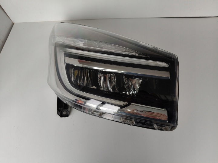 Feux phare Droit REFLEKTOR RENAULT TRAFIC III LIFT FULL LED
