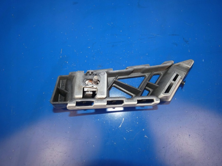 MERCEDES S KLASA W222 support holder of a bumper right rear part
