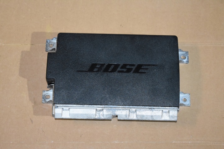 IDEALNY amplifier BOSE PORSCHE AUDI 1