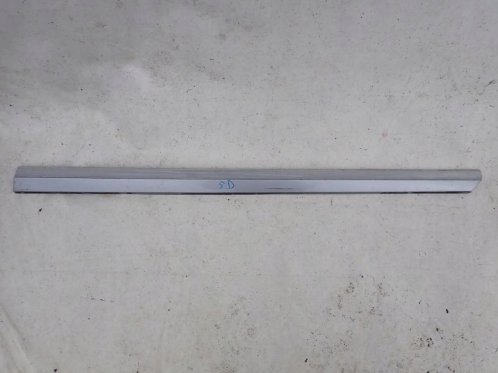 VW PASSAT B8 14-23 moulding door right front