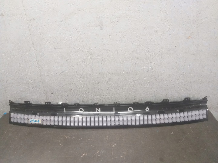 LICHT HECK BLENDE SCHUTZKAPPE HYUNDAI IONIQ VI 6 LED 92403KL000